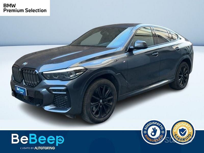 Usata BMW X6 M Sport 333 CV (244 kW) 2022 Grigio metallizzato SUV