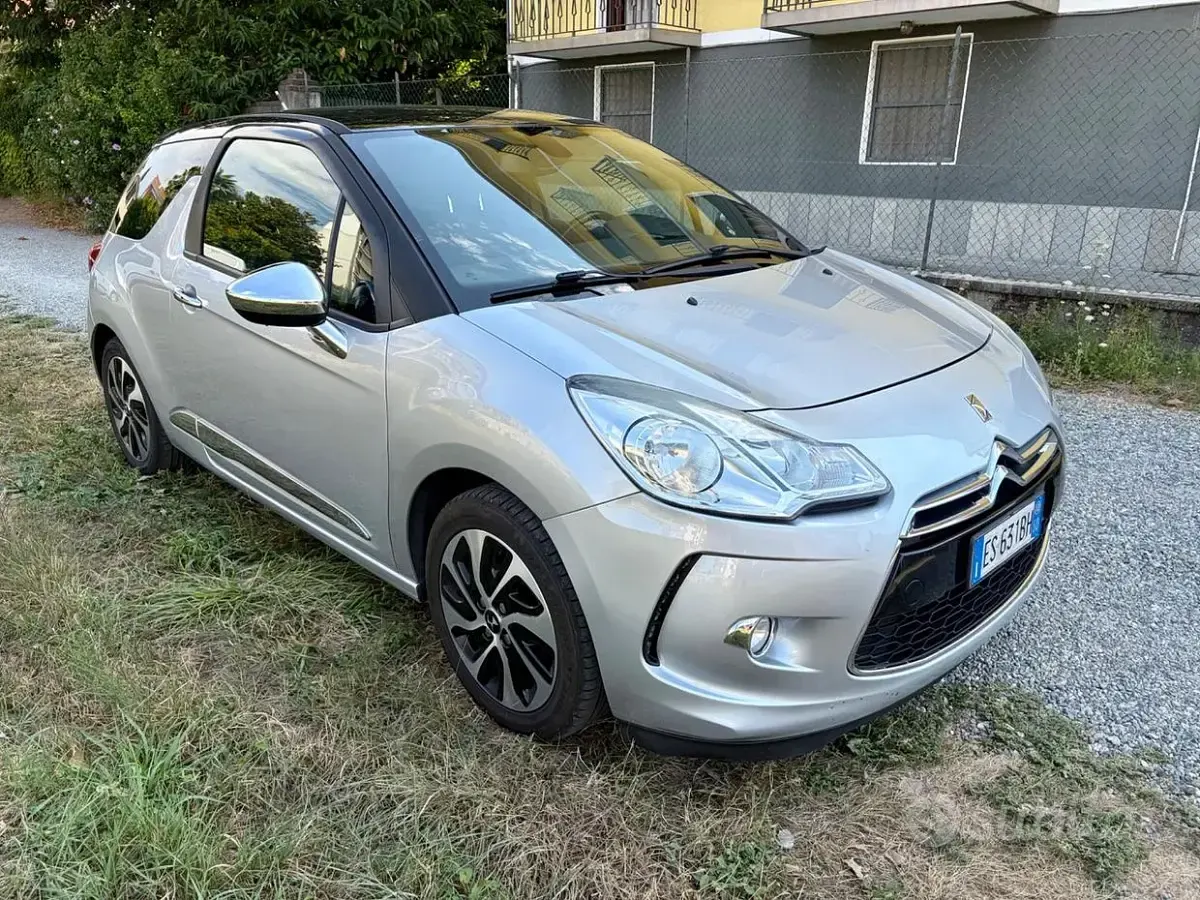 Usata Citroën DS3 Prestige 92 CV (67 kW) 2013 Grigio Utilitaria