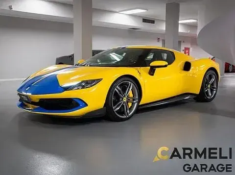 Usata Ferrari 296 829 CV (609 kW) 2023 Coupé