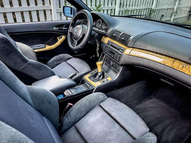 Usata BMW 320 Cabriolet 150 CV (110 kW) 2006 Argento Cabrio