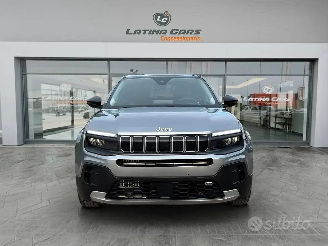 Usata Jeep Avenger Altitude 101 CV (74 kW) 2024 Grigio SUV