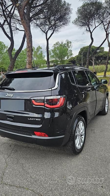 Usata Jeep Compass Limited 120 CV (88 kW) 2020 Nero SUV