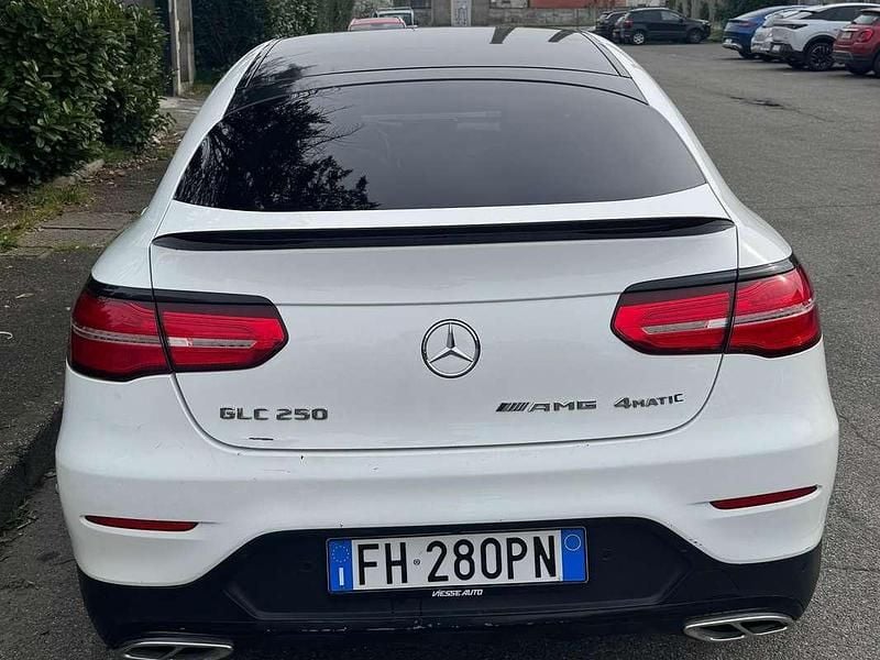 Usata Mercedes GLC250 204 CV (150 kW) 2017 Bianco Coupé