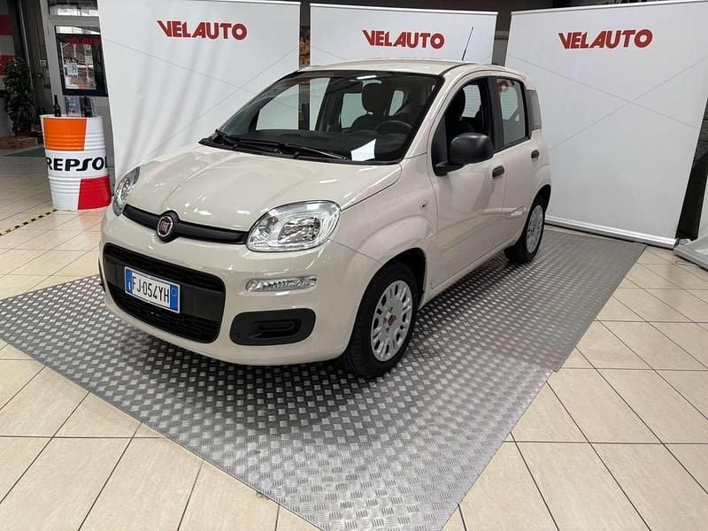 Beige Usata 2017 Fiat Panda Easy Tre volumi | 9200 € (Buon prezzo) - Immagine 1/4