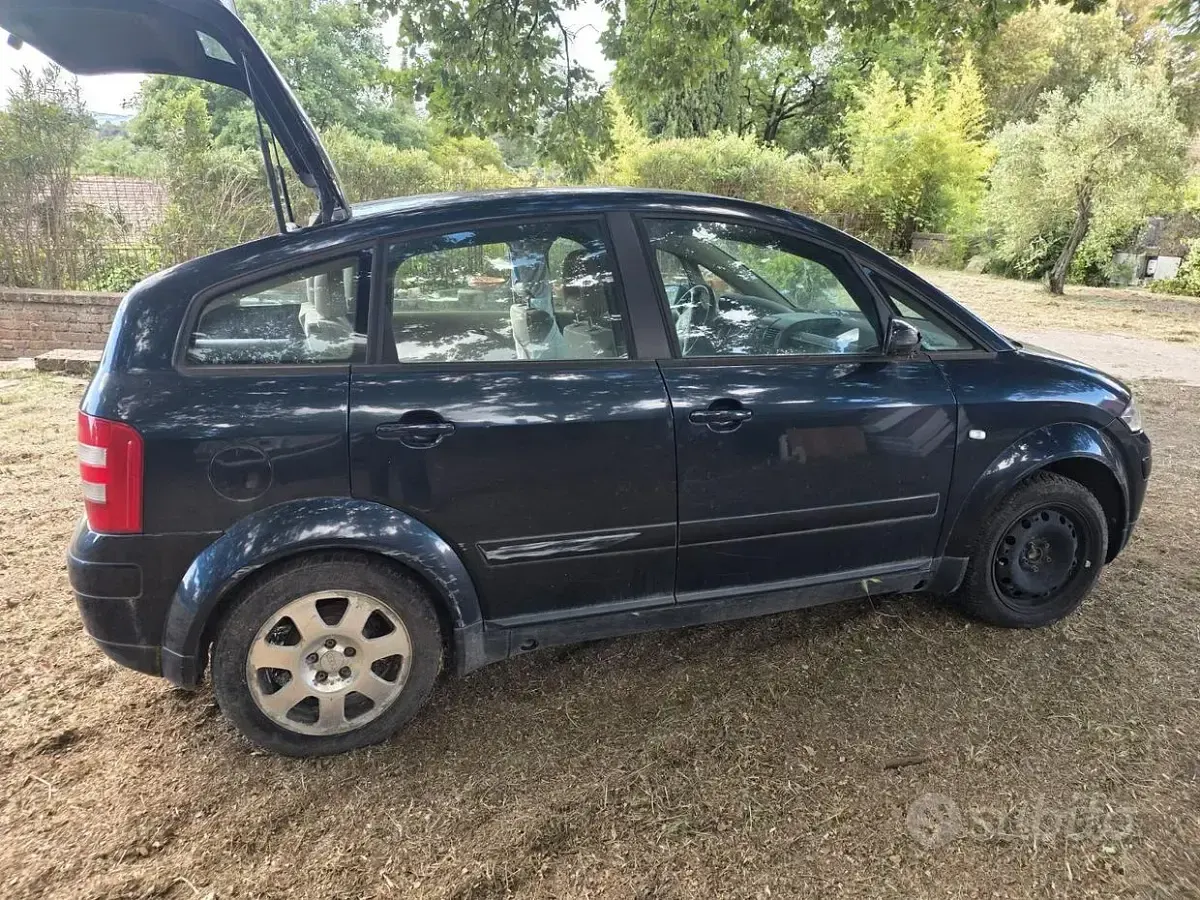 Usata Audi A2 75 CV (55 kW) 2004 Utilitaria