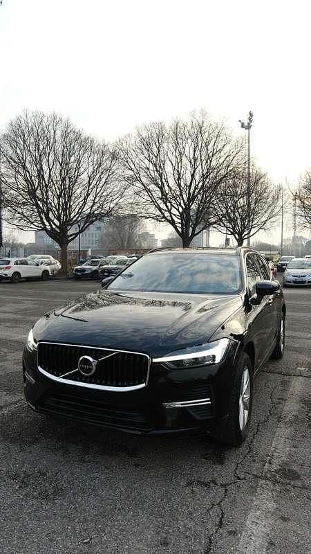 Usata 2021 Volvo XC60 Momentum SUV | 25.800 € (Super prezzo) - Immagine 1/4