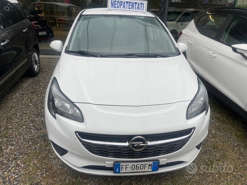 Usata Opel Corsa Innovation 75 CV (55 kW) 2016 Bianco Berlina