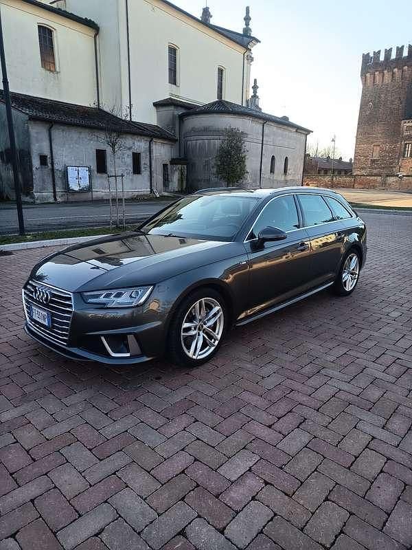 Usata 2018 Audi A4 S-Line Station wagon | 13.900 € (Buon prezzo) - Immagine 1/4