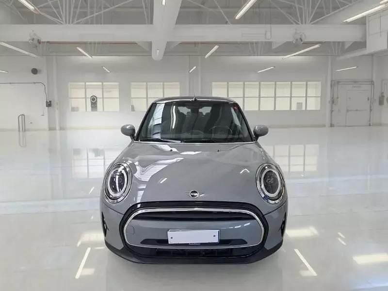Usata Mini Cooper Cabriolet 135 CV (99 kW) 2022 Cabrio