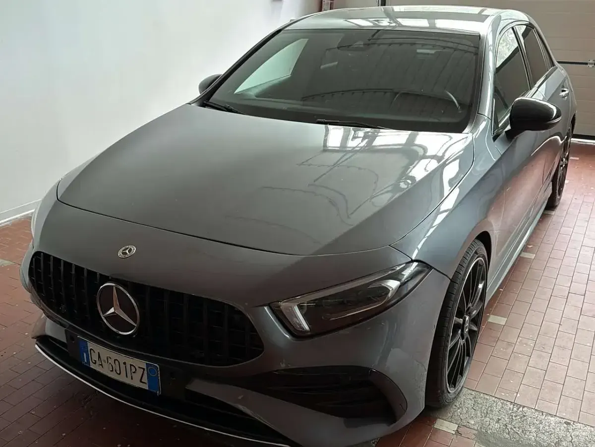 Usata Mercedes A250 224 CV (164 kW) 2018 Grigio Berlina