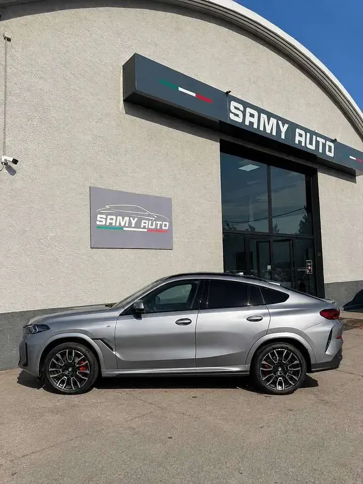 Usata BMW X6 M Sport 298 CV (219 kW) 2025 Argento SUV