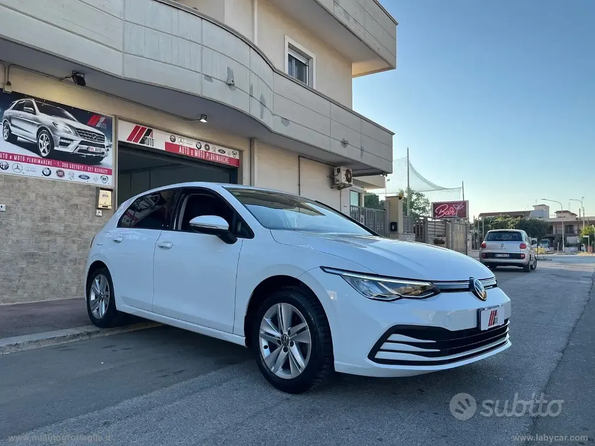Usata VW Golf VIII Style 116 CV (85 kW) 2022 Bianco Berlina
