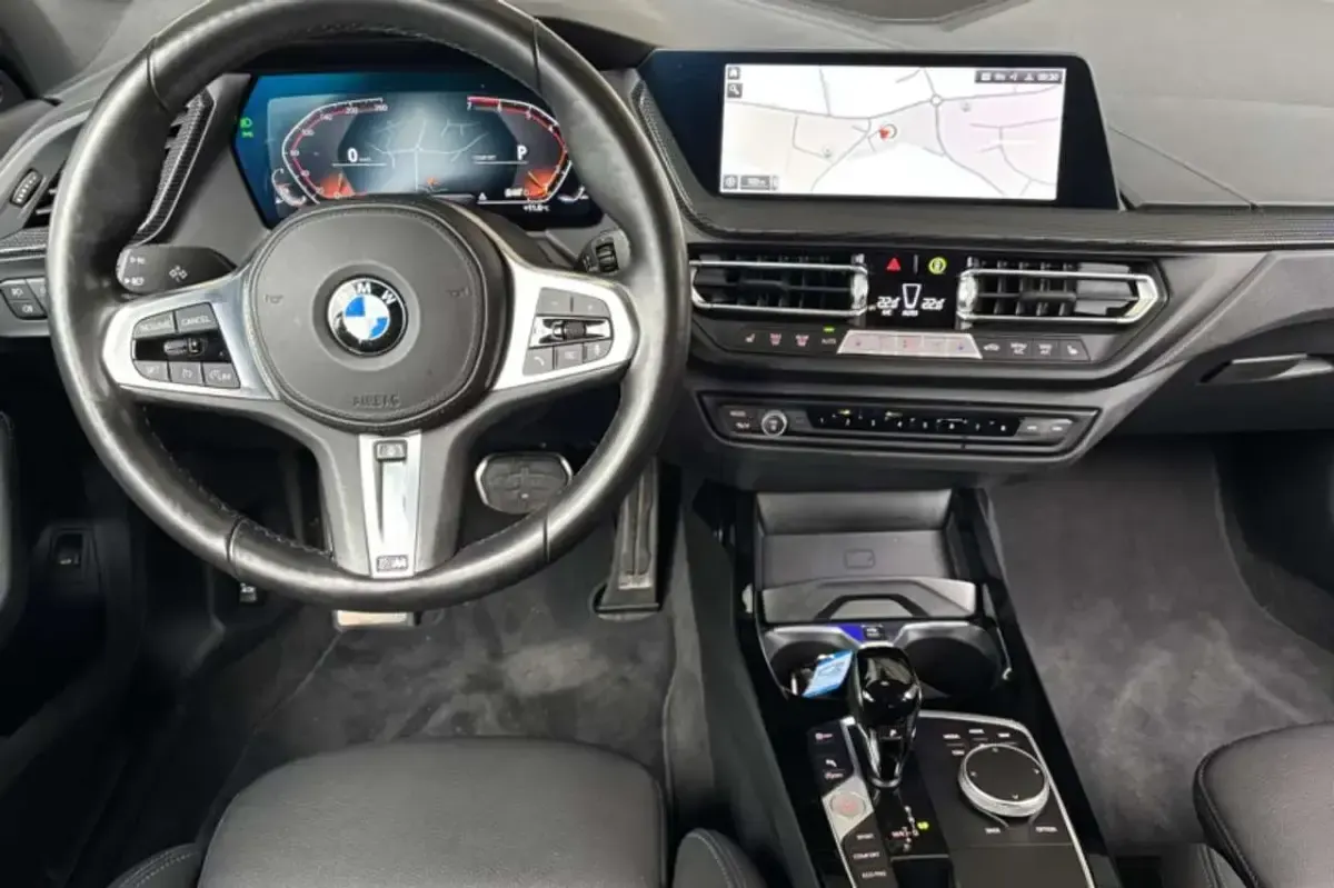 Usata BMW 118 M Sport 136 CV (100 kW) 2023 Grigio Berlina
