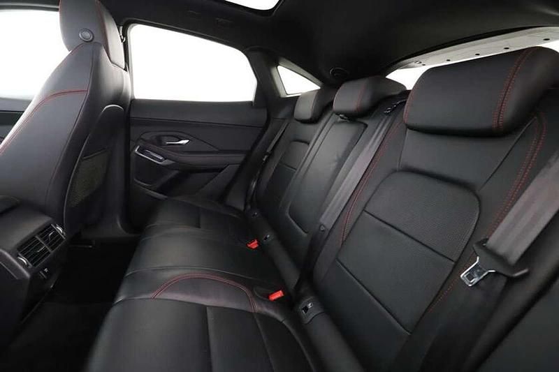 Usata Jaguar E-Pace Chequered Flag 150 CV (110 kW) 2020 Grigio SUV