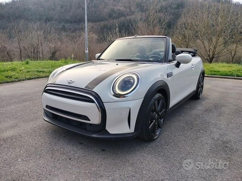 Usata Mini Cooper Cabriolet Premium Plus 136 CV (100 kW) 2024 Bianco Cabrio