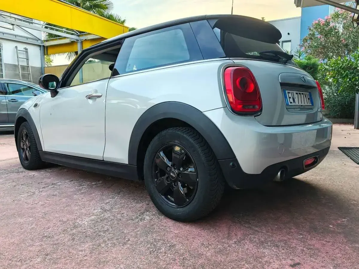 Usata Mini Cooper Coupé 116 CV (85 kW) 2014 Argento Coupé