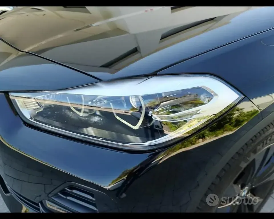 Usata BMW X2 116 CV (85 kW) 2022 Black sapphire metallizato SUV