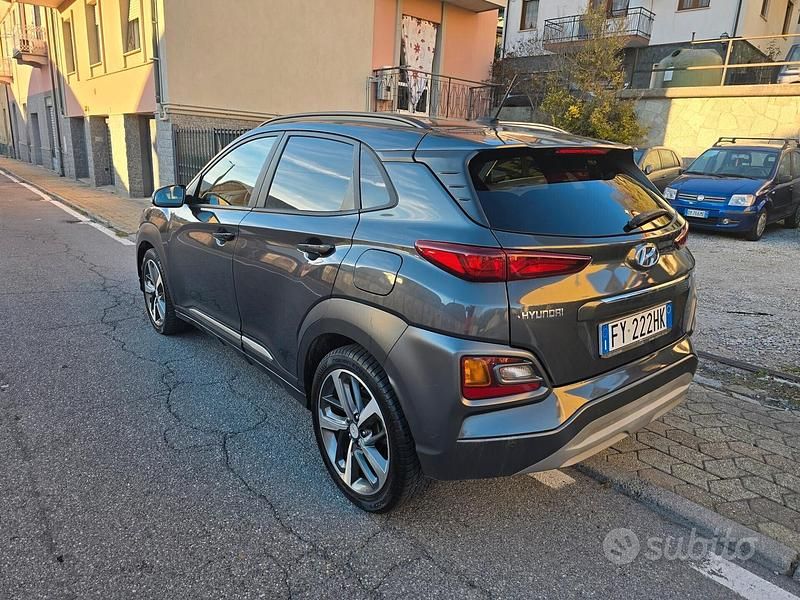 Usata Hyundai Kona Xpossible 116 CV (85 kW) 2019 Grigio SUV