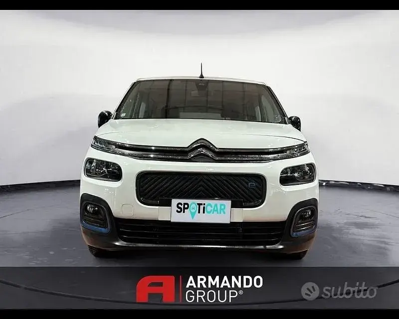 Usata Citroën e-Berlingo Feel 100 kW (136 CV) 2023 Bianco Monovolume