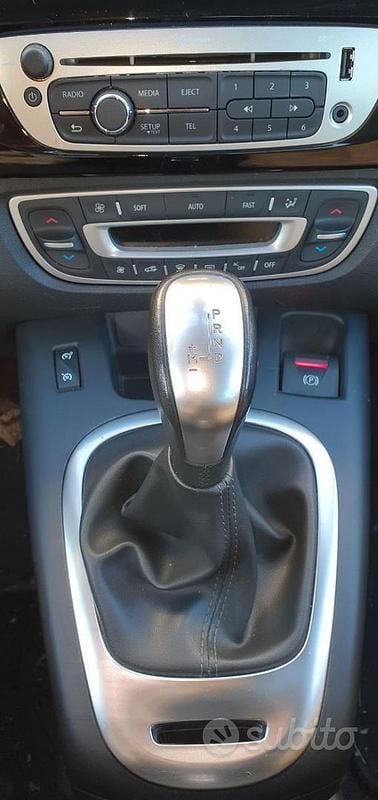 Usata Renault Scénic III Bose Edition 110 CV (80 kW) 2014 Grigio Monovolume