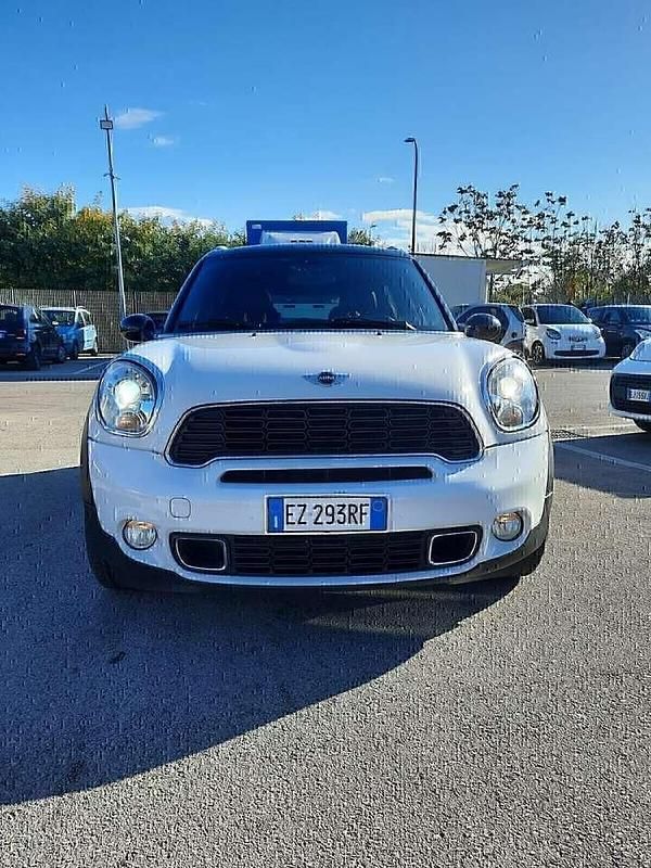 Bianco Usata 2015 Mini Cooper SD Countryman Business SUV | 14.999 € (Molto cara) - Immagine 1/4
