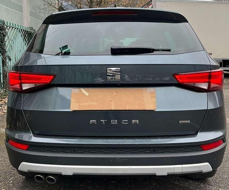 Usata Seat Ateca 4Drive 190 CV (139 kW) 2018 Grigio SUV