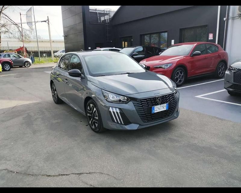 Usata Peugeot 208 101 CV (74 kW) 2025 Grigio Utilitaria