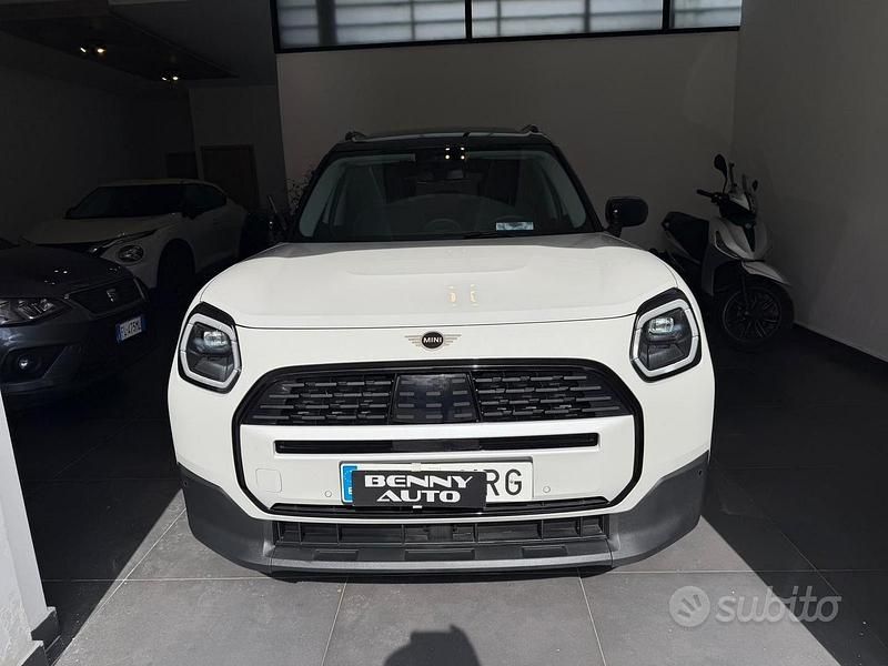 Usata Mini Cooper D Countryman Classic 150 CV (110 kW) 2024 Bianco SUV