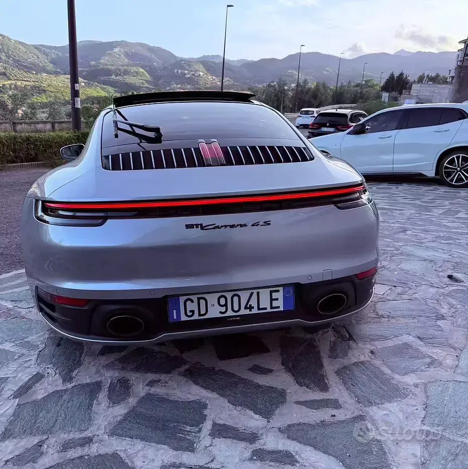 Usata Porsche 911 Carrera 4S 450 CV (330 kW) 2021 Grigio Coupé