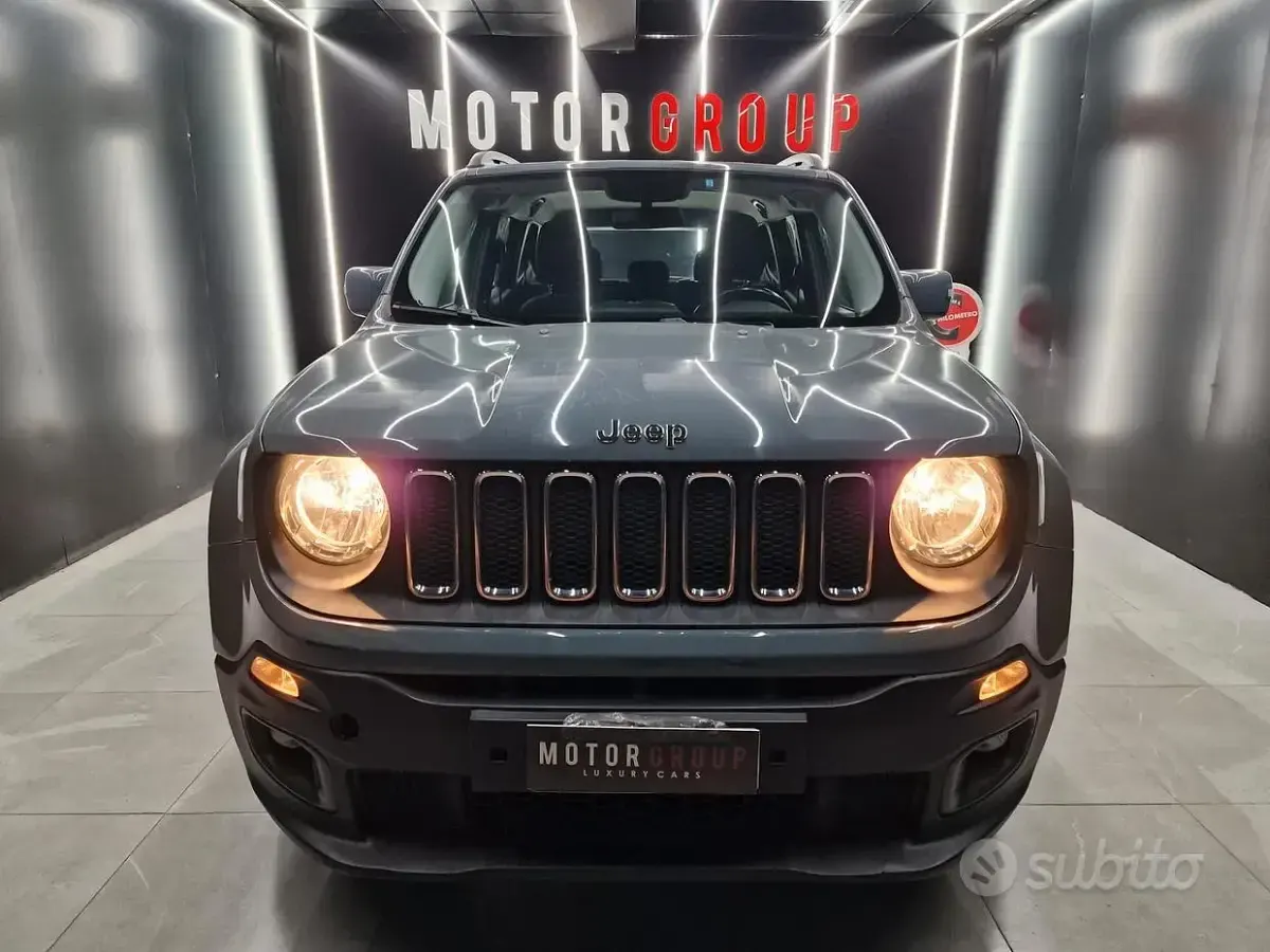 Usata Jeep Renegade 105 CV (77 kW) 2017 Grigio SUV