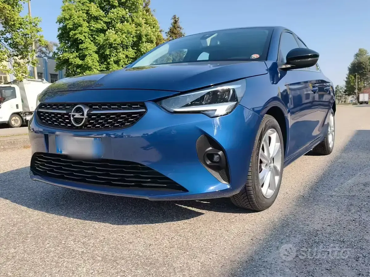 Usata Opel Corsa Elegance 2021 Blu Utilitaria