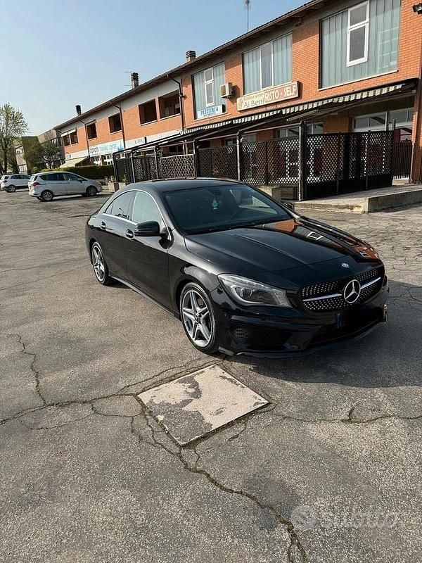 Usata Mercedes CLA220 AMG 230 CV (169 kW) 2015 Nero Berlina
