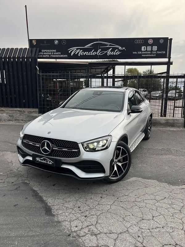 Grigio Usata 2019 Mercedes GLC300 Premium Plus Coupé | 39.999 € (Buon prezzo) - Immagine 1/4