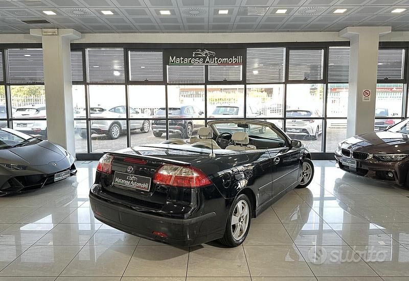 Usata Saab 9-3 150 CV (110 kW) 2006 Nero Cabrio