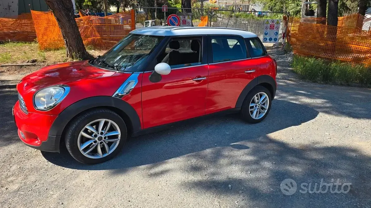 Usata Mini Cooper Countryman 122 CV (89 kW) 2011 Rosso SUV