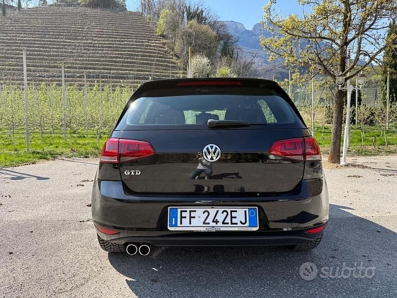 Usata VW Golf VII GTD 184 CV (135 kW) 2016 Nero Berlina