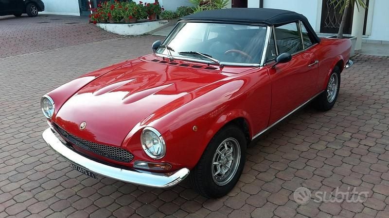 Usata Fiat 124 Spider 1970 Rosso Cabrio