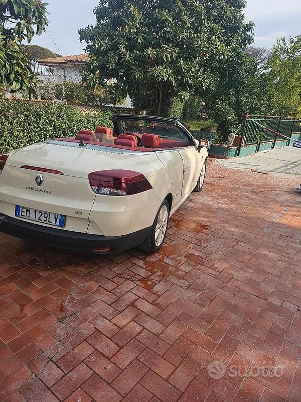 Usata Renault Mégane Cabriolet Floride 110 CV (80 kW) 2012 Cabrio