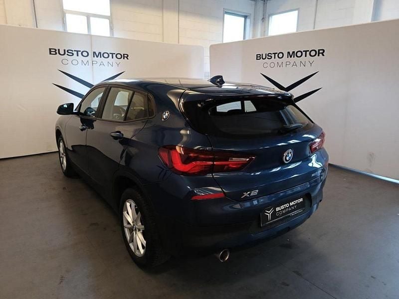 Usata BMW X2 Efficient Dynamics 116 CV (85 kW) 2022 Blu / metallizzato SUV