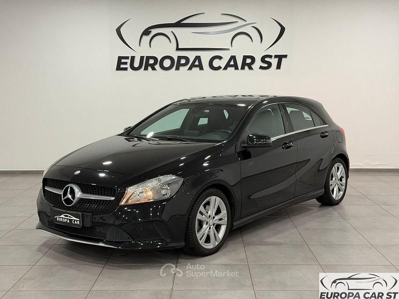Nero Usata 2016 Mercedes A180 Tre volumi | 14.200 € (Ottimo prezzo) - Immagine 1/4
