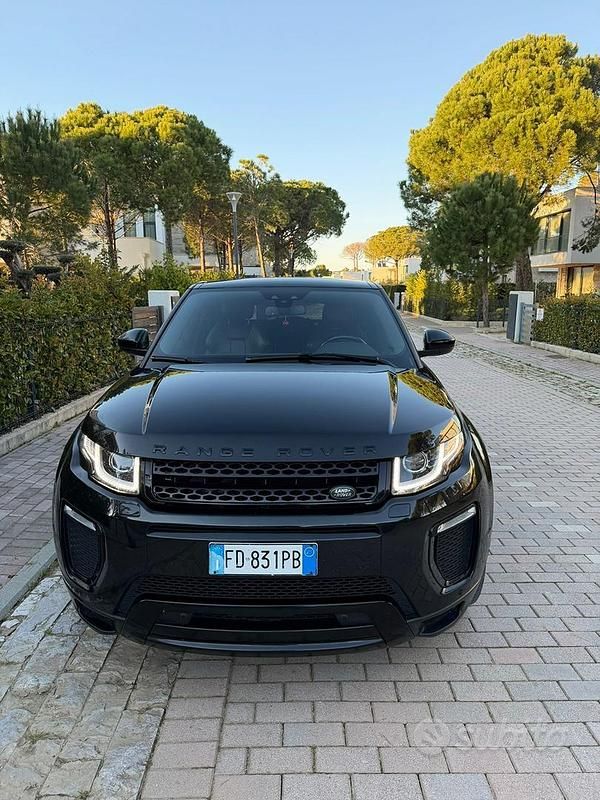 Usata Land Rover Range Rover evoque 2016 Nero SUV