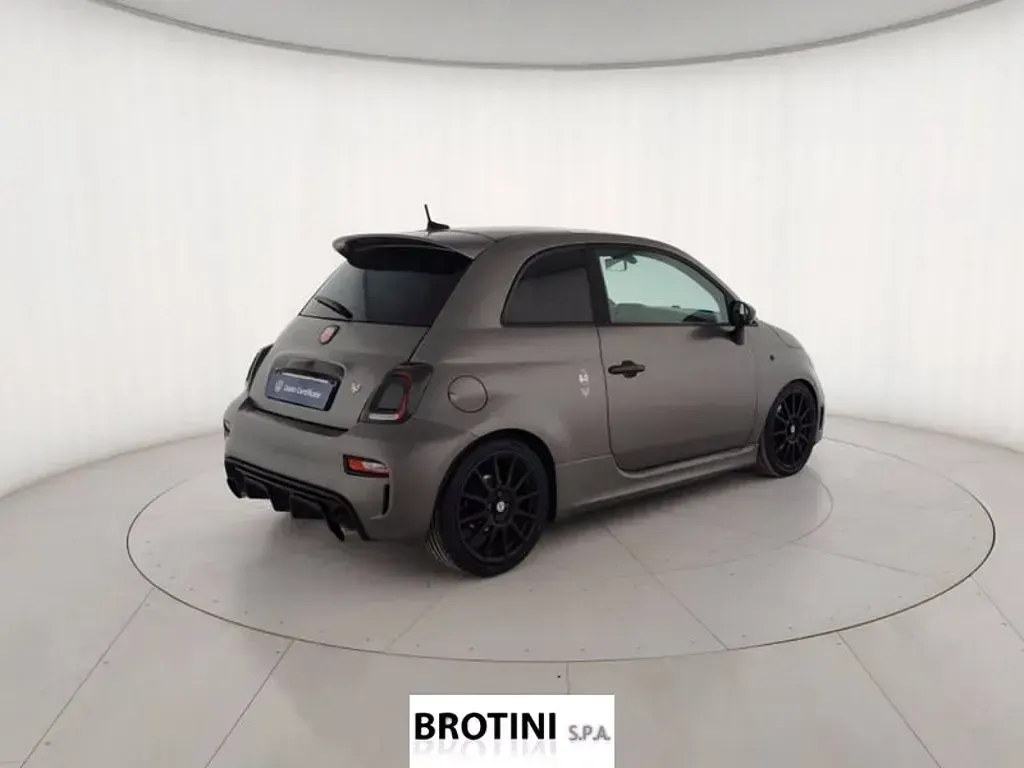 Usata Abarth 595 Esseesse 180 CV (132 kW) 2019 Grigio metallizzato Utilitaria