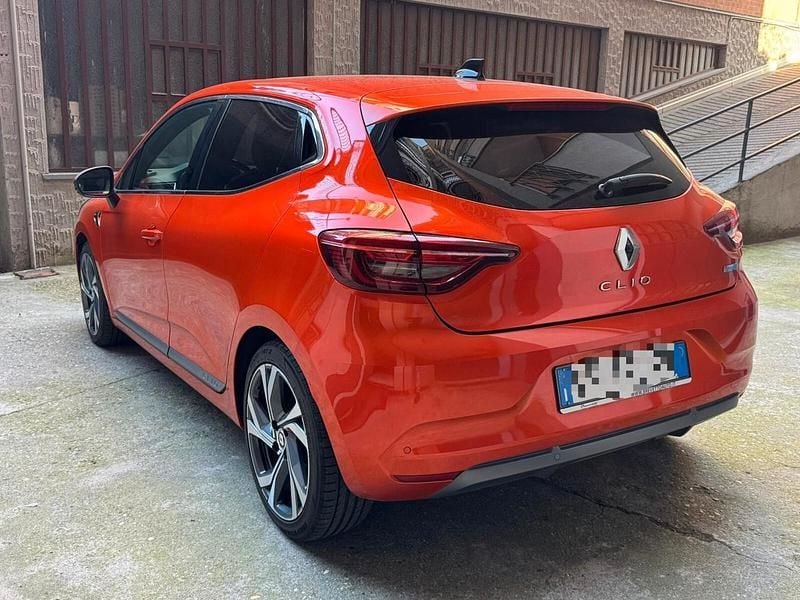 Usata Renault Clio V R.S. 91 CV (66 kW) 2022 Arancione Berlina