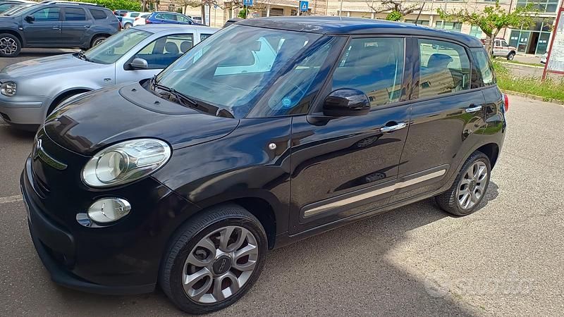 Usata Fiat 500L Lounge 85 CV (62 kW) 2014 Nero Monovolume