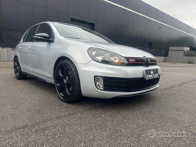 Usata VW Golf VI GTI 211 CV (155 kW) 2009 Grigio Utilitaria
