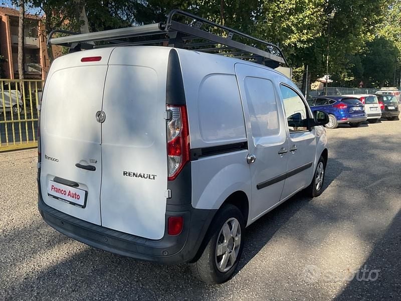Usata Renault Kangoo 90 CV (66 kW) 2018 Bianco Station wagon