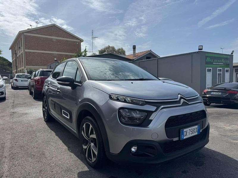 Argento Usata 2022 Citroën C3 PureTech Due volumi | 12.900 € (Buon prezzo) - Immagine 1/4