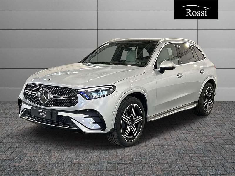 Nuova Mercedes GLC43 AMG AMG 367 CV (269 kW) 2025 Argento hightech SUV