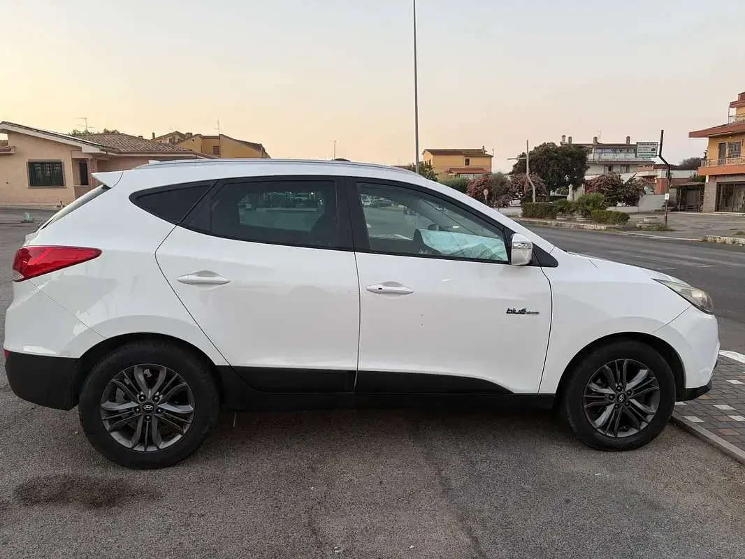 Usata Hyundai ix35 116 CV (85 kW) 2015 Bianco SUV