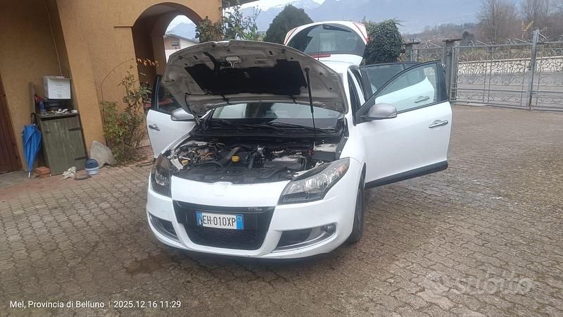 Usata Renault Mégane 110 CV (80 kW) 2011 Bianco Berlina